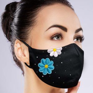 Daisy Face Mask w/ filter pocket